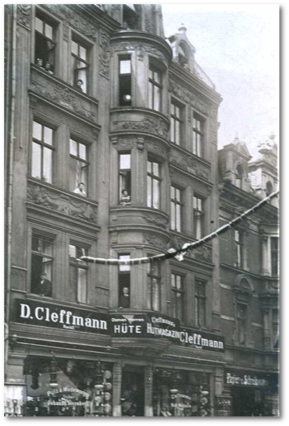 Adressbuch Gelsenkirchen, Ausgabe 1934: Cleffmann, D. Nachf. Inh. Grete Plaut, Putz-, Mode-, u. Pelzwaren, Bochumer Straße 23
