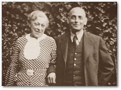 Hedwig und Moritz Goldschmidt, um 1939