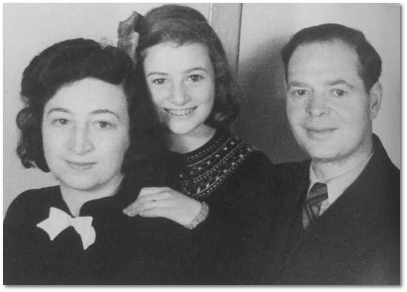 Ellen-Margrit mit ihren Eltern Erna und Hermann Heymann