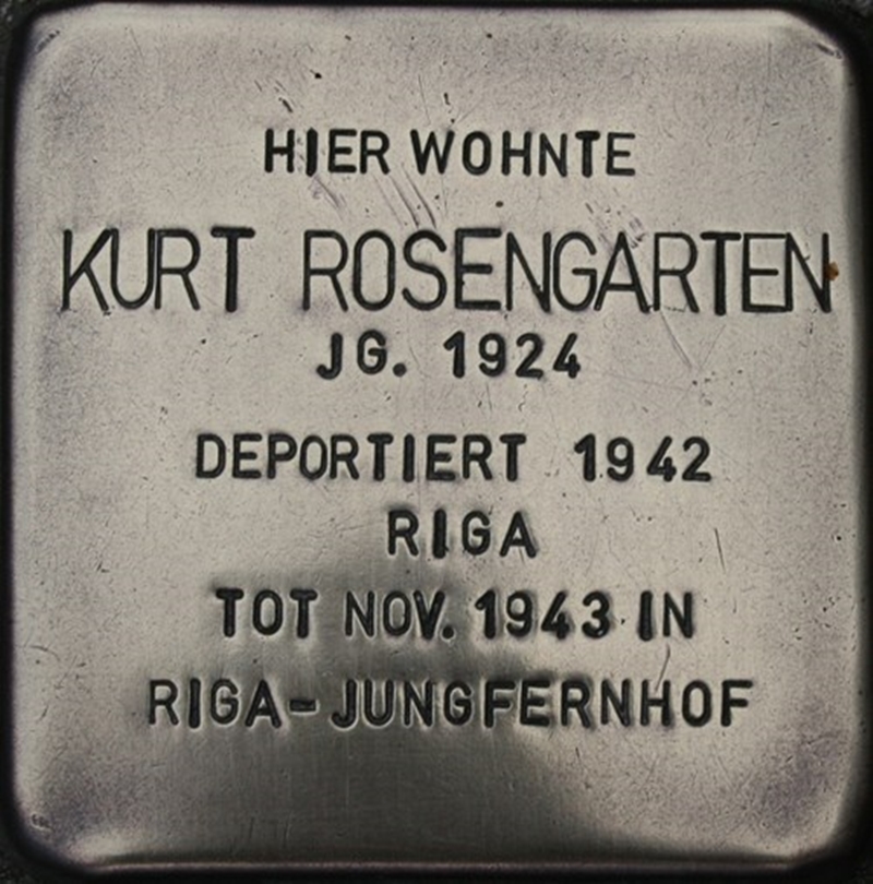 Bismarckstrasse 152 in Gelsenkirchen, ein Stolperstein erinnert hier an Kurt Rosengarten